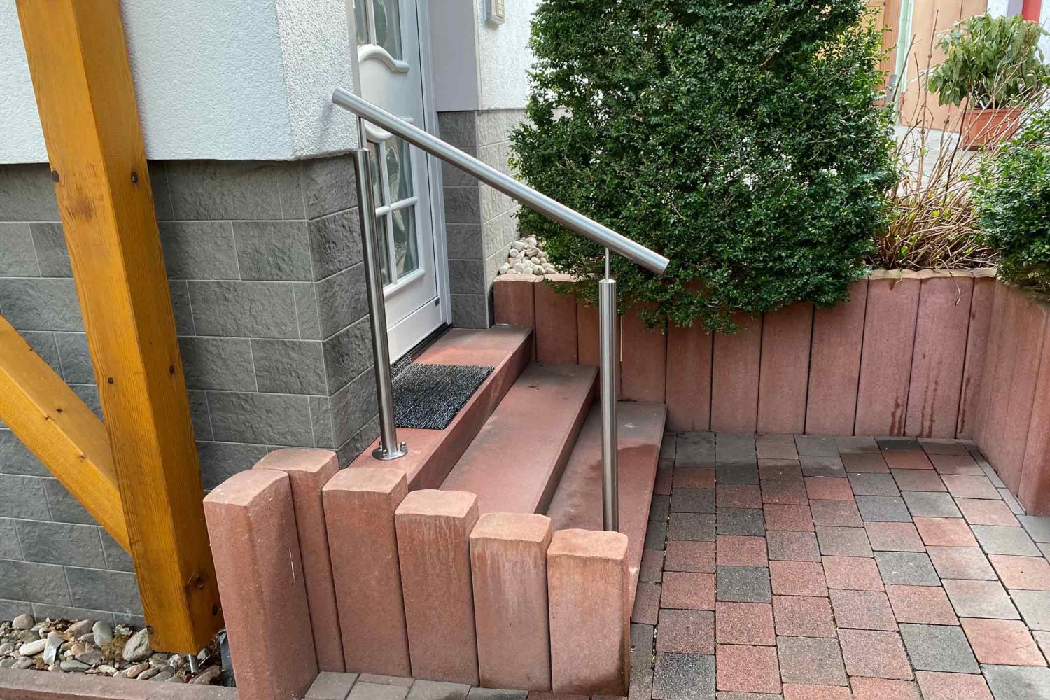 Wangentreppe verzinkt