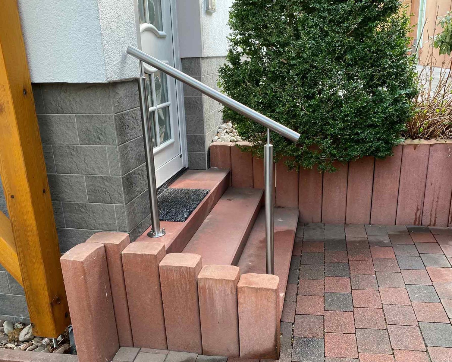 Wangentreppe verzinkt